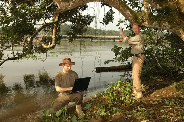 Assessment of Euglossine bees and hummingbirds in the Panama Canal region conducted by Sunbird Images as part of a biodiversity survey.